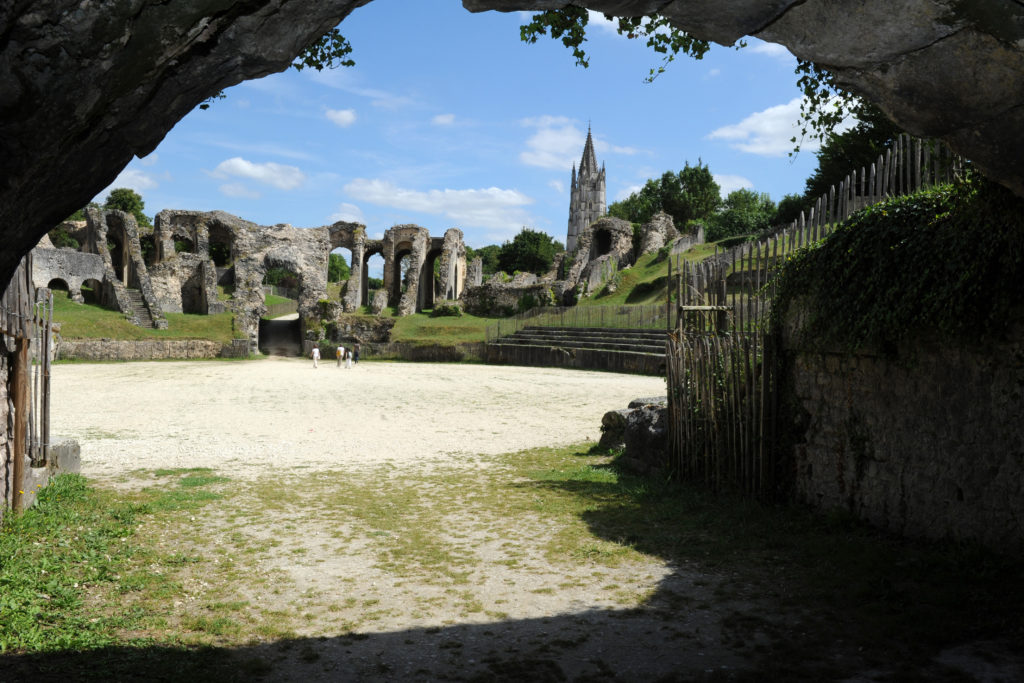 Amphithéâtre et St Eutrope