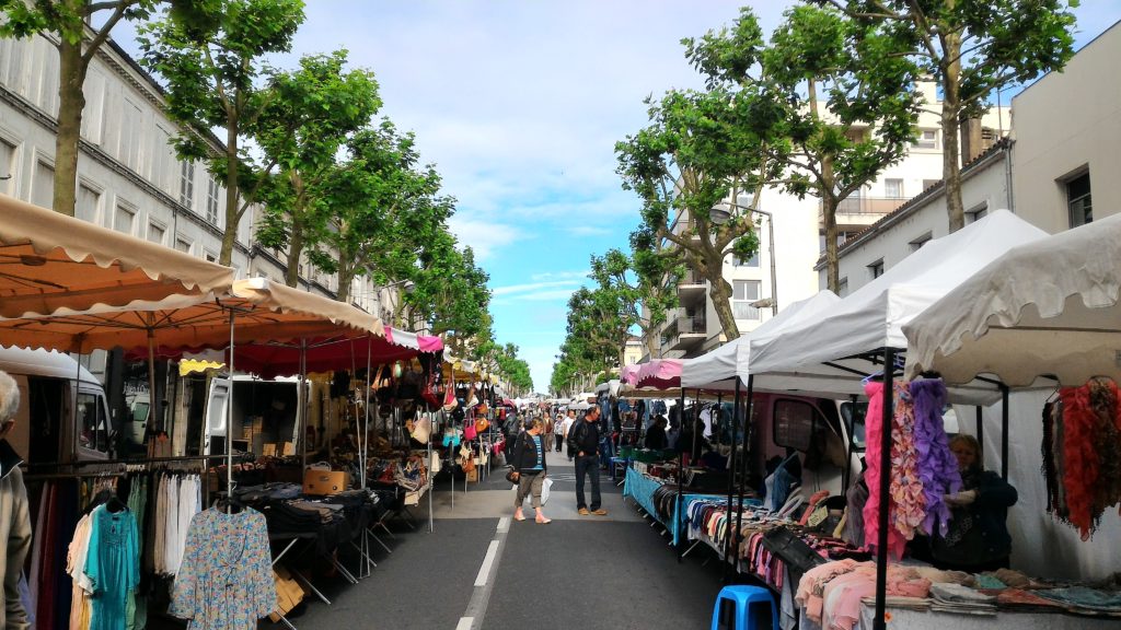 Foire mensuelle de Saintes