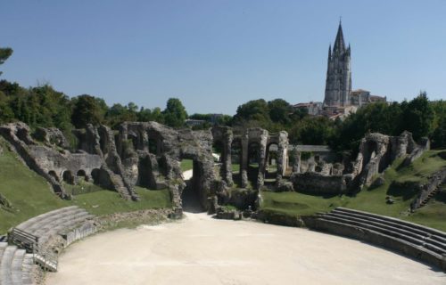 Visite guidee romaine et romaine - amphithéatre gallo romain saintes